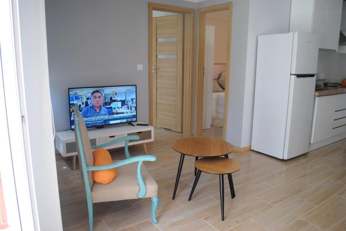 Aparatamento Barraques Gandia Playa Para 3-4 Personas 150 Metros De La Playa Exterior photo